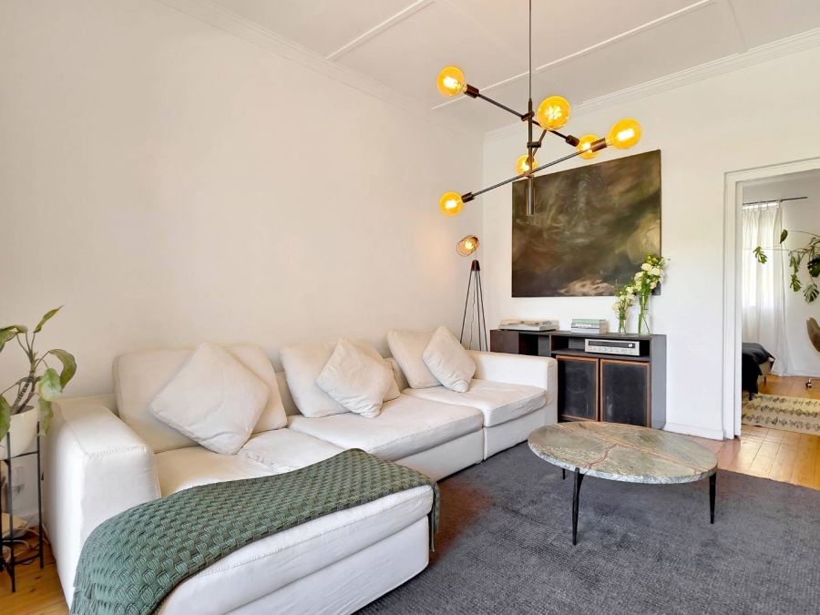 1 Bedroom Property for Sale in Sea Point Western Cape